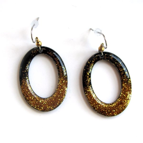 Holiday Black and Gold Earrings_0696 (800×600)