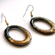 Holiday Black and Gold Hollow Earrings_0697 (800×600)