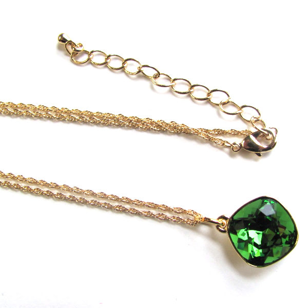 Swarovski Jasmine Green Diamond Necklace_1987 (800×600)