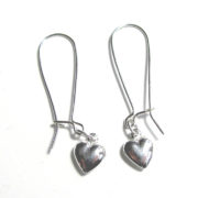 Heart Dangle Earrings_2279 (800×728)